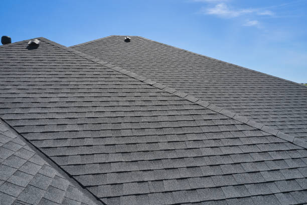 Best Roof Installation  in Ashwaubenon, WI